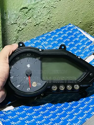 Pulsar 150 Meter