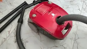 Samsung 1800W Canister Vacuum Cleaner