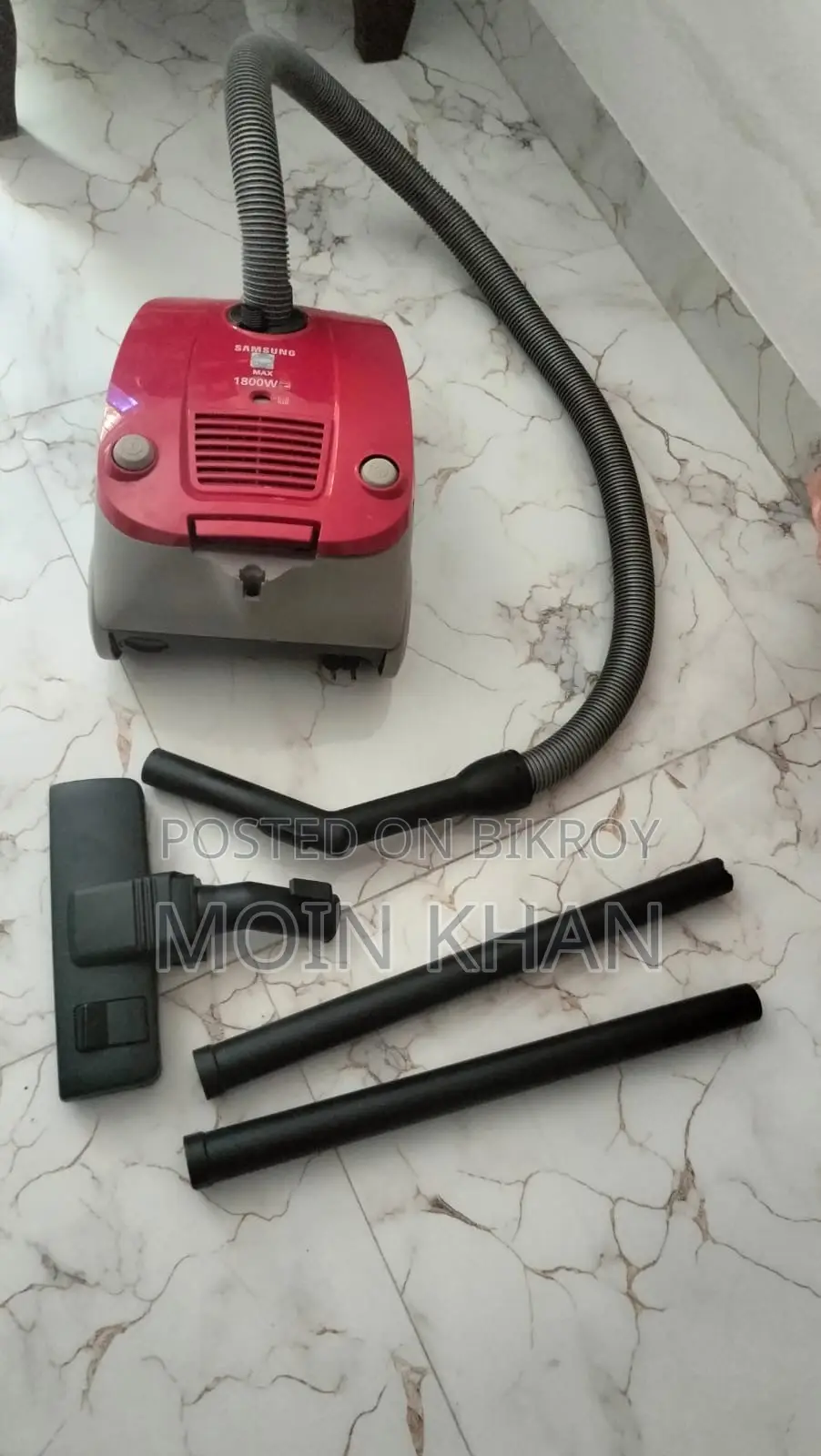 Samsung 1800W Canister Vacuum Cleaner