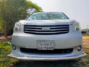 Toyota HiAce 2012 Silver