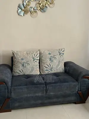 লিভিং রুমের জন্য সোফা সেট