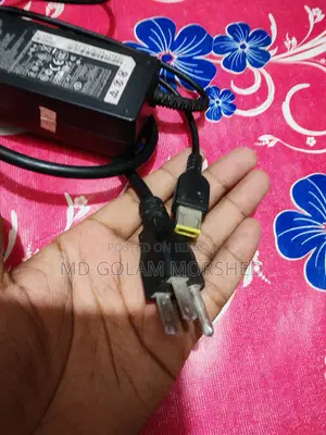 অরজিনাল লেনোভো ৬৫ডব্লিউ ল্যাপটপ চার্জার (২০ভি ৩.২৫এ – হলুদ স্কয়ার )
