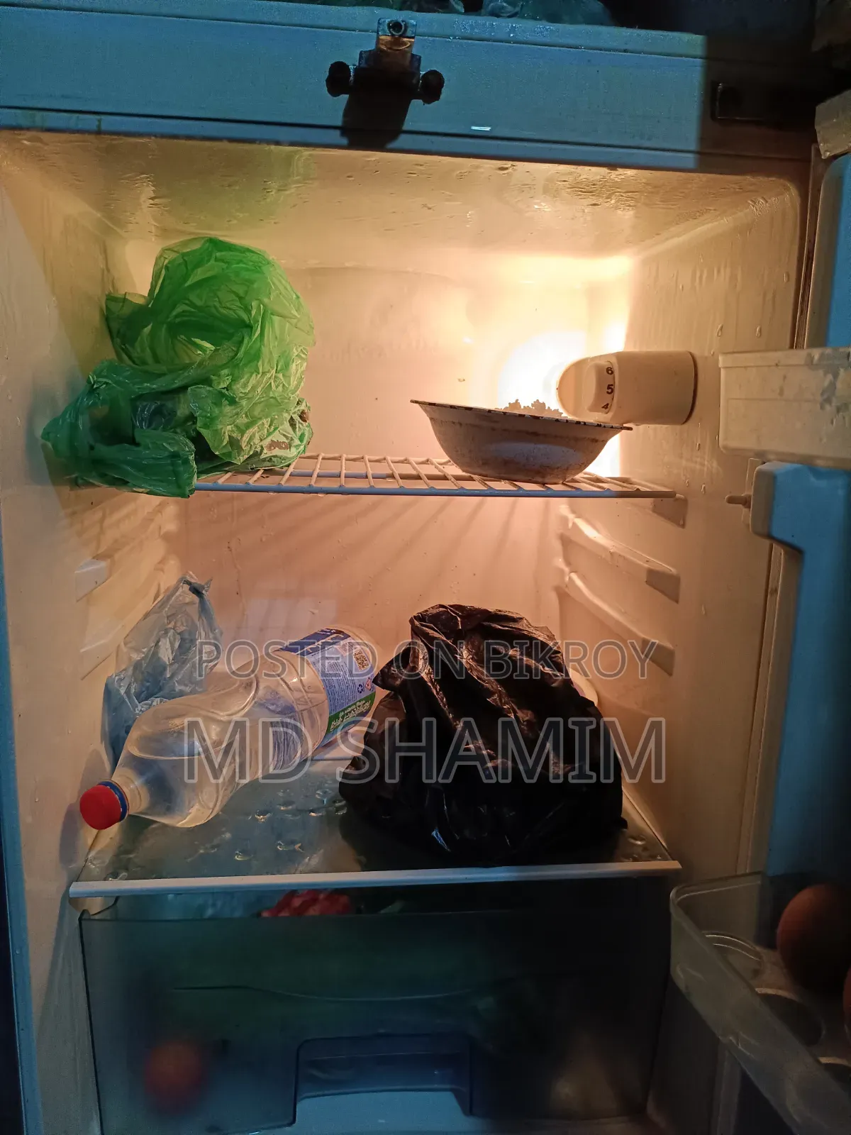 Refrigerator rubber seals have been changed