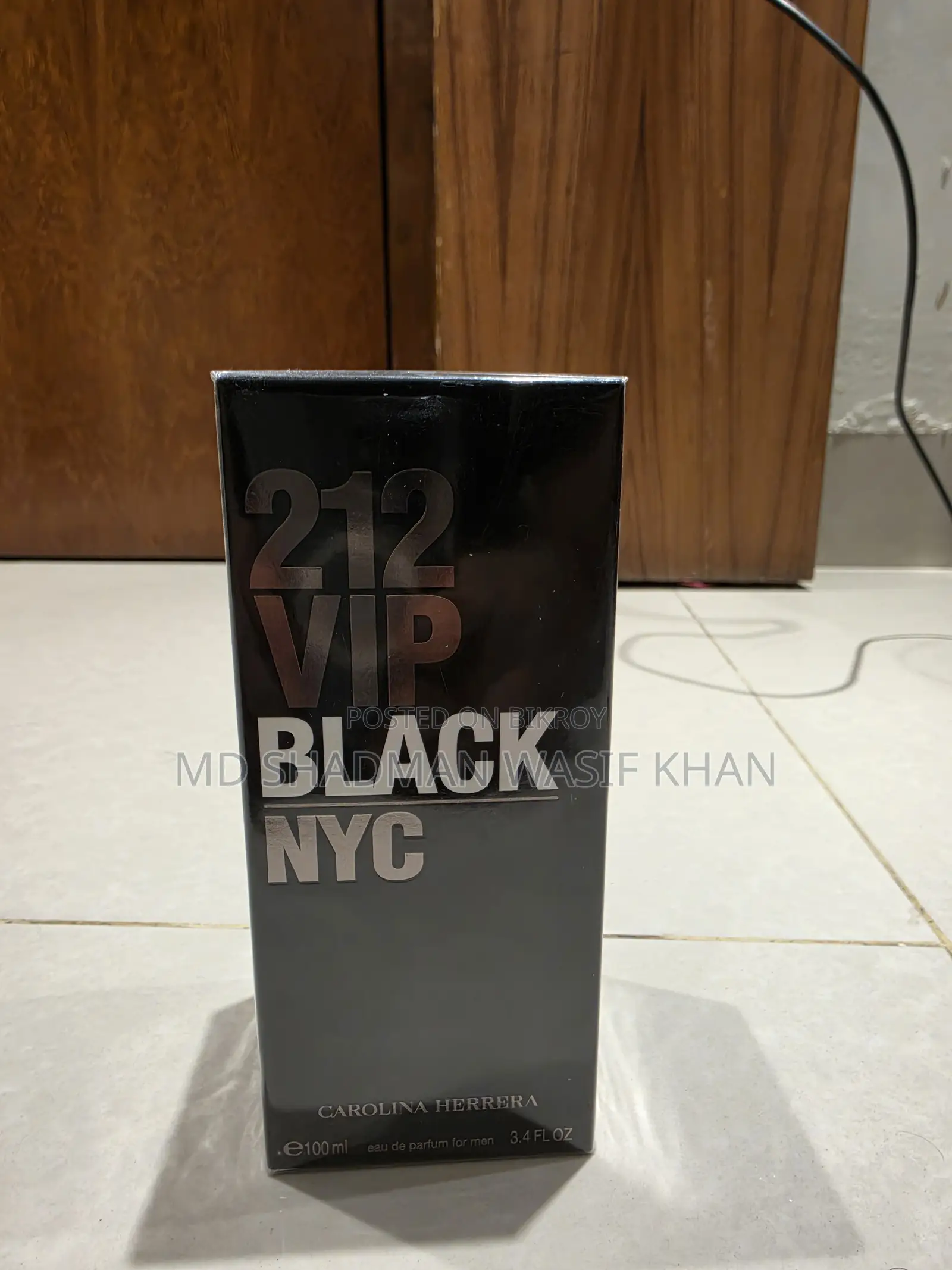Carolina Herrera 212 Black NYC (Original and 100% Intact)