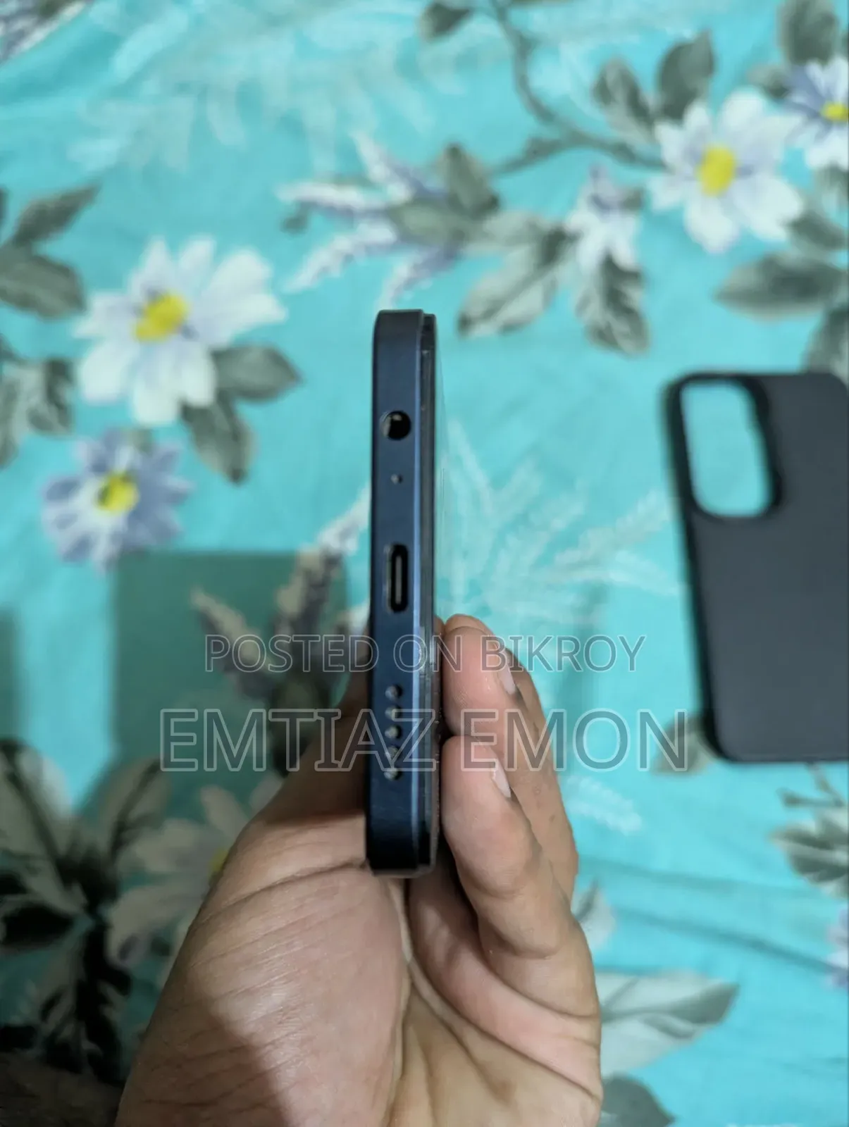 Vivo Y19s 128 GB Blue