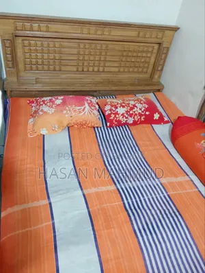 খাট সেগুন কাঠের