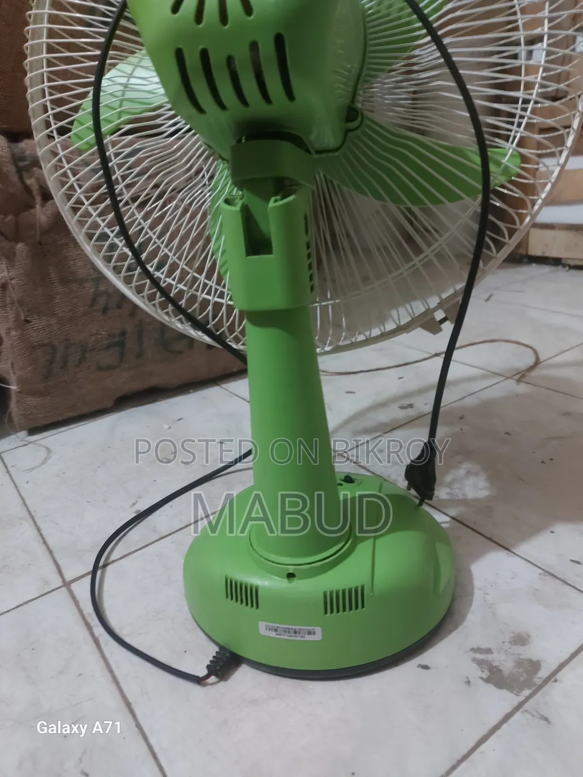 14 Inch Rechargeable Fan with 3 Hours Backup