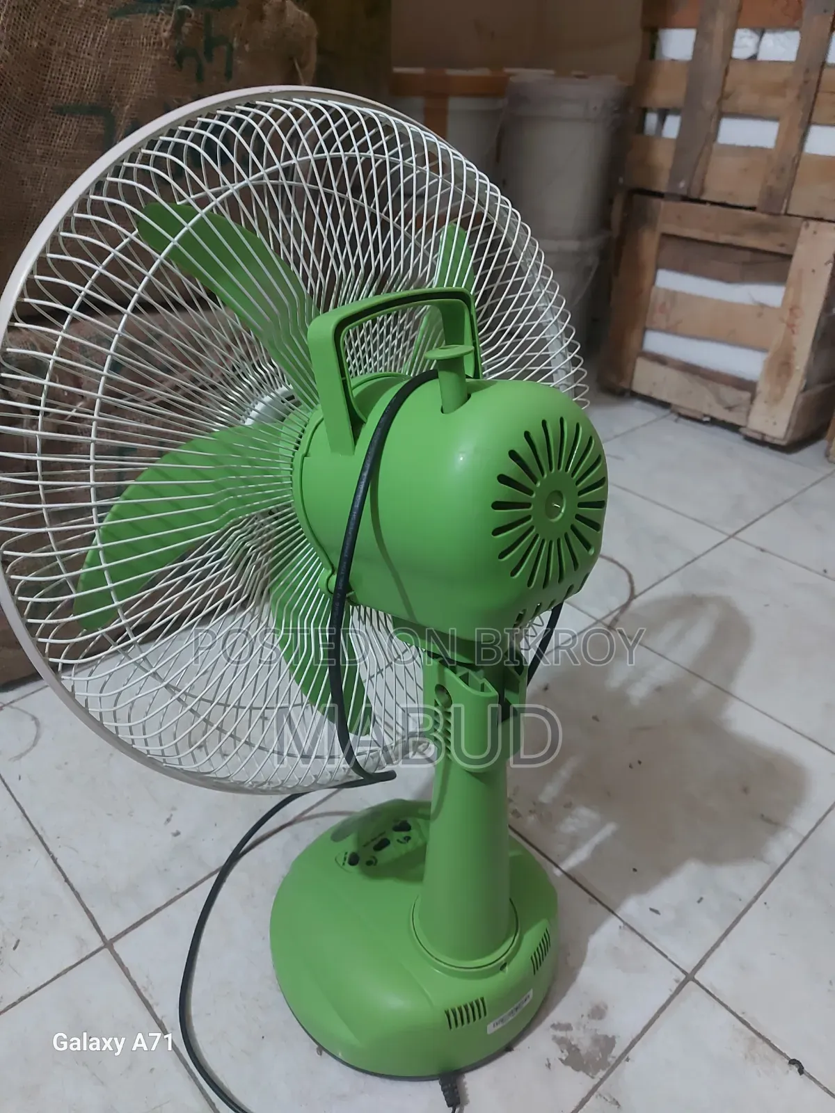 14 Inch Rechargeable Fan with 3 Hours Backup