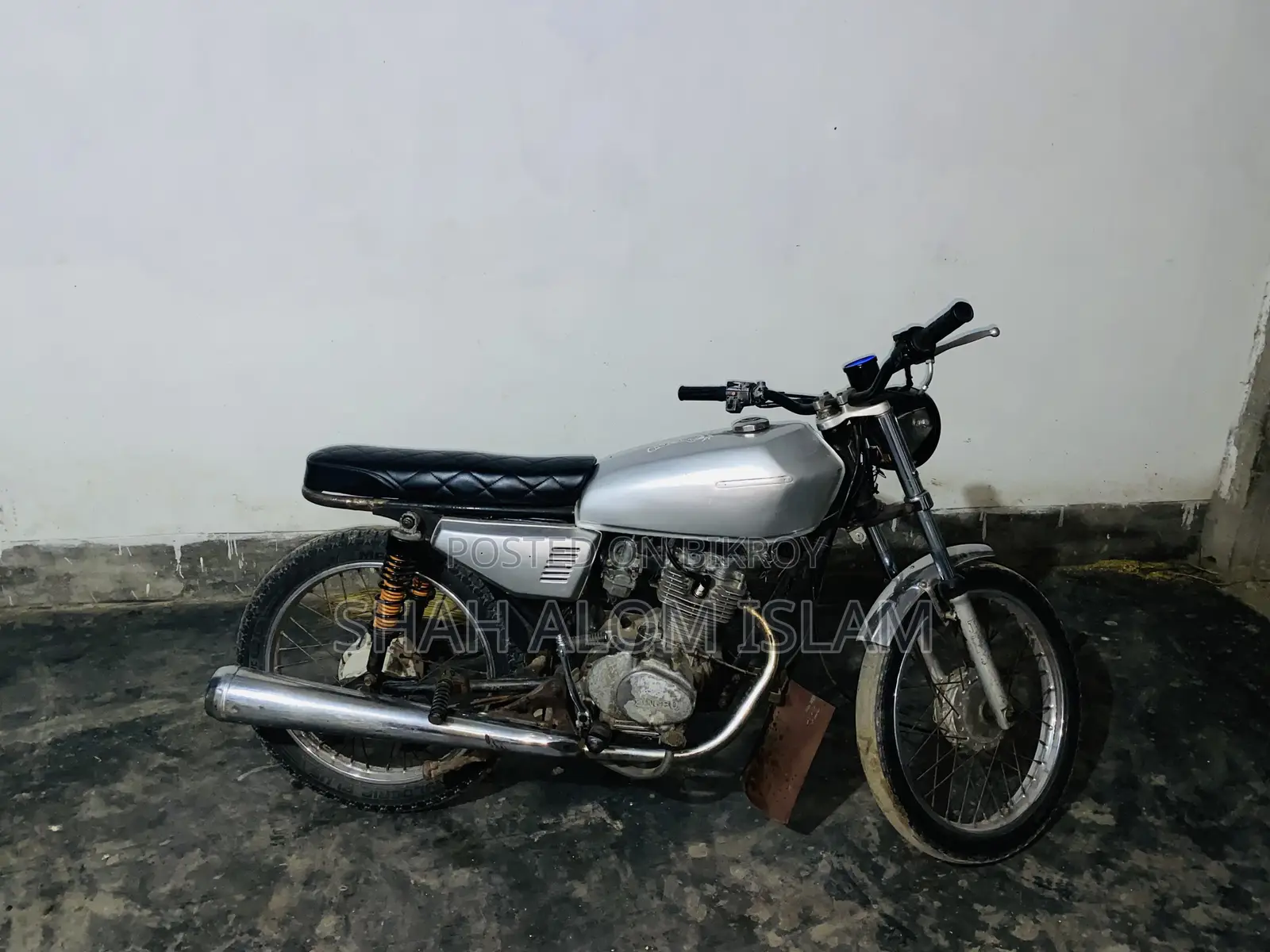 মোটরসাইকেল ১৯৯৭ সিলভার