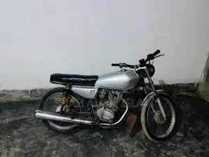 মোটরসাইকেল ১৯৯৭ সিলভার