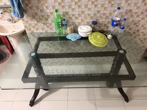 Dining Table, With Perfect Conditioned Glass for Sell