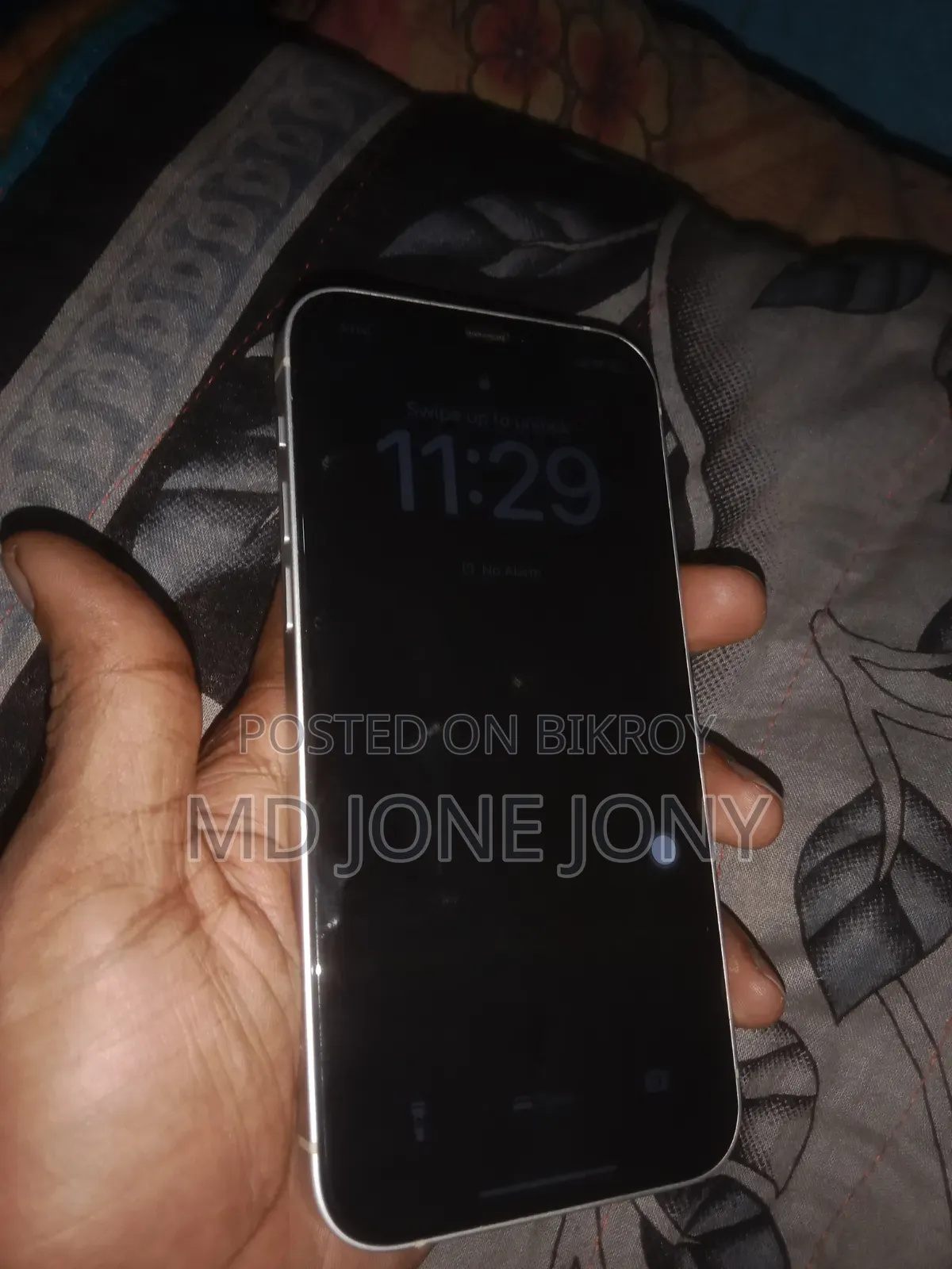 New Apple iPhone 12 128 GB White