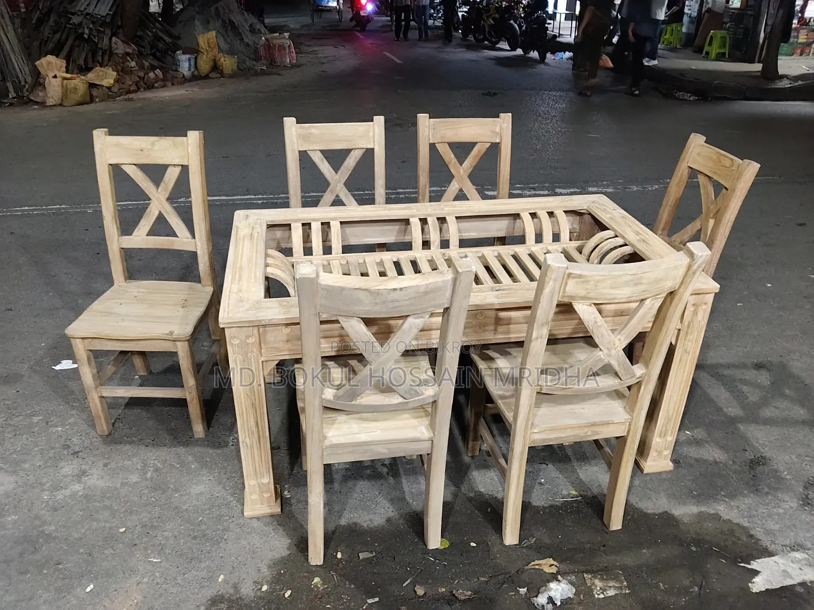 ডাইনিং সেটস উইথ ৬ চেয়ার্স