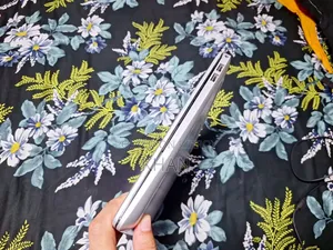 Laptop HP 14-dq1025cl 8GB Intel Core i5 SSD 256GB