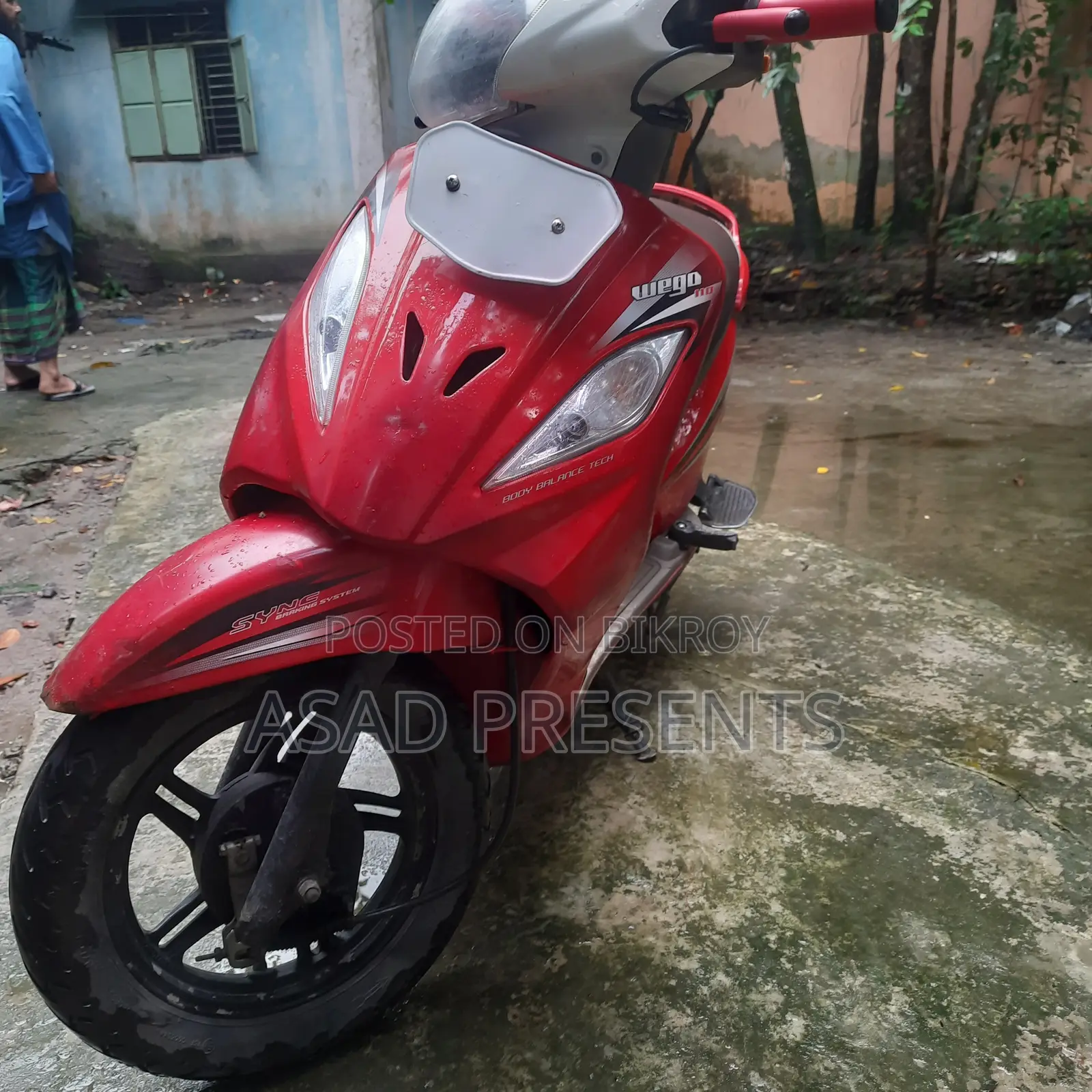 TVS Wego 2022 Red