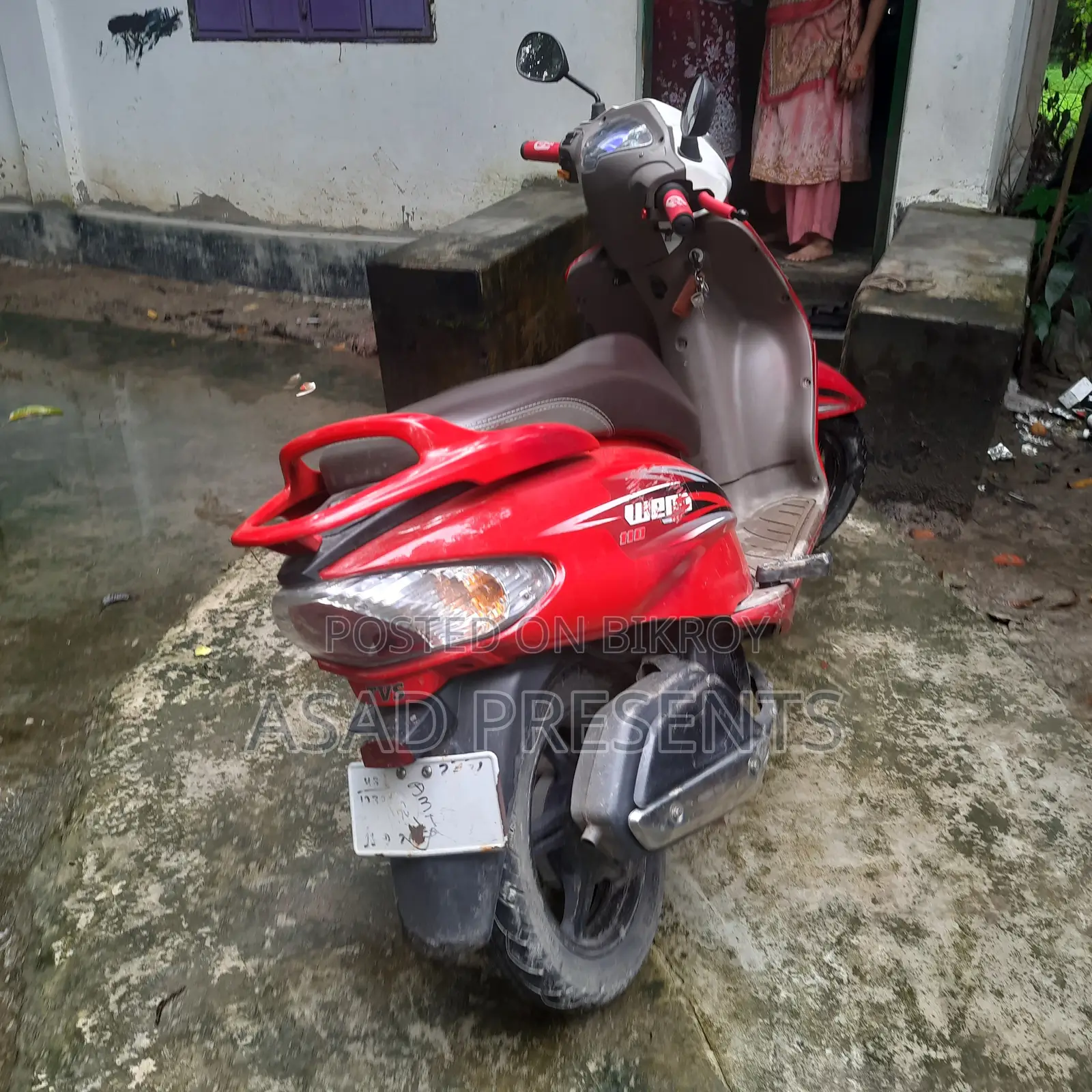 TVS Wego 2022 Red