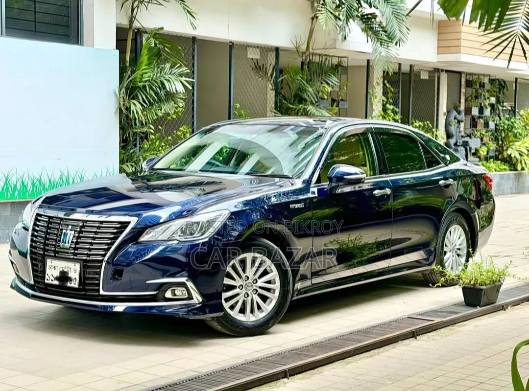 Toyota Crown 2016 Blue