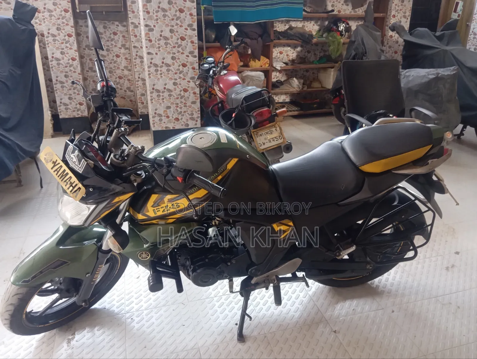 Yamaha FZS V2 2018 Yellow