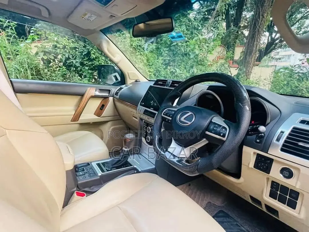 Toyota Land Cruiser Prado 2016 Pearl