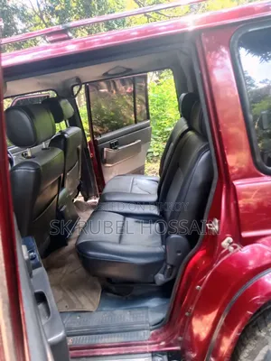 Nissan Patrol 1992 Red