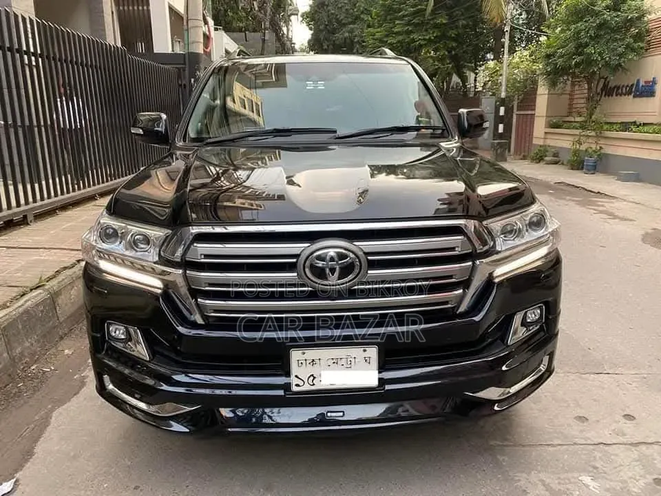 Toyota Land Cruiser 4.5 V8 VXR 2018 Black