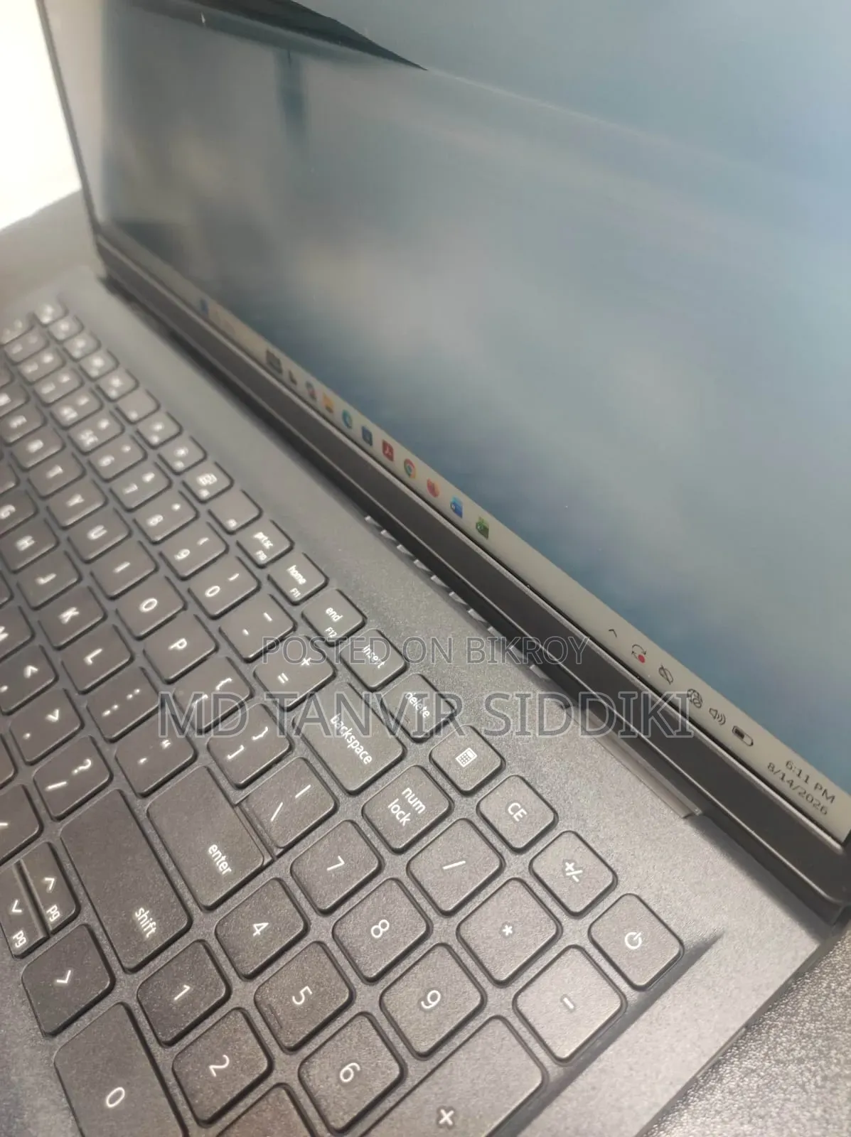 New Laptop Dell 8GB AMD Ryzen 5 SSD 512GB