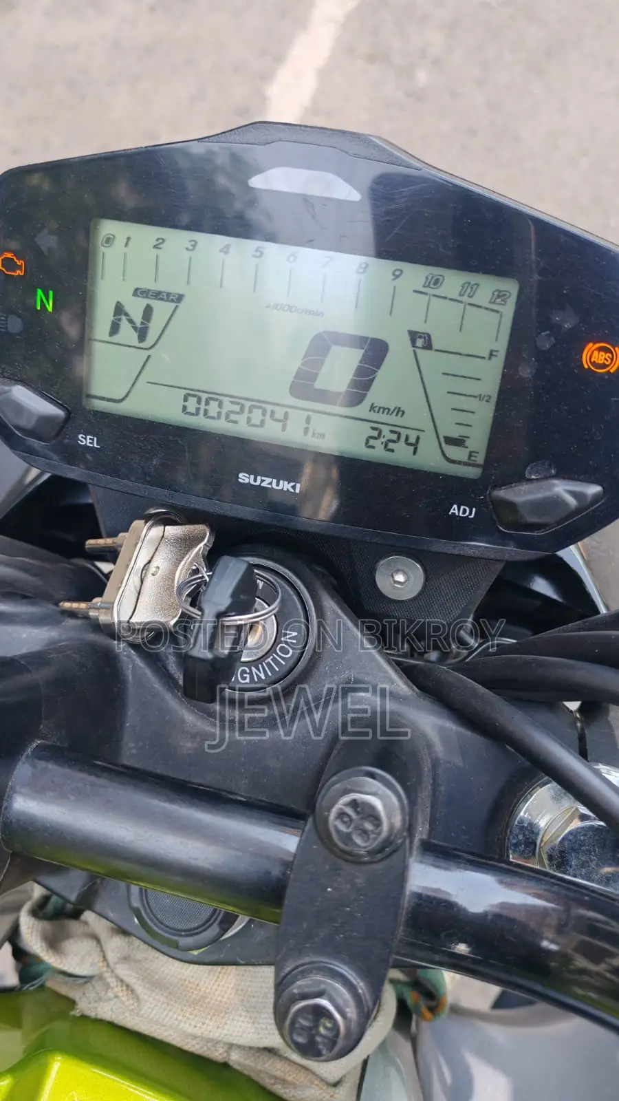 Suzuki Gixxer 2026 Silver