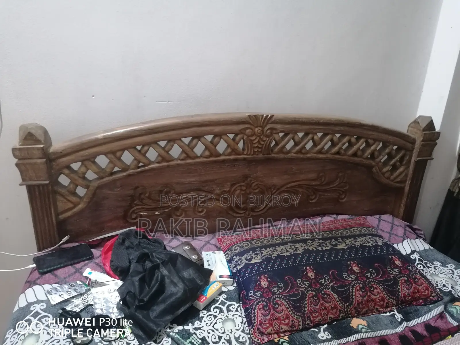 সেগুন কাঠের খাট