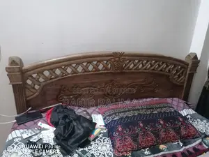 সেগুন কাঠের খাট