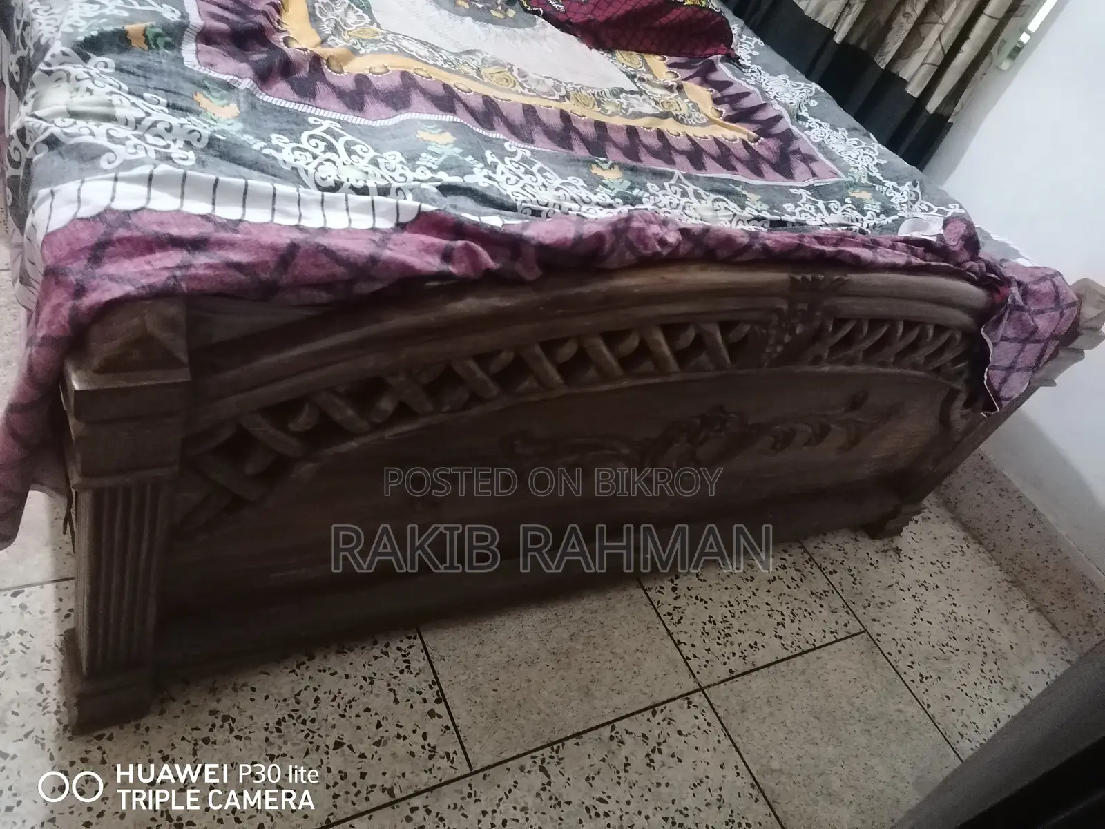 সেগুন কাঠের খাট