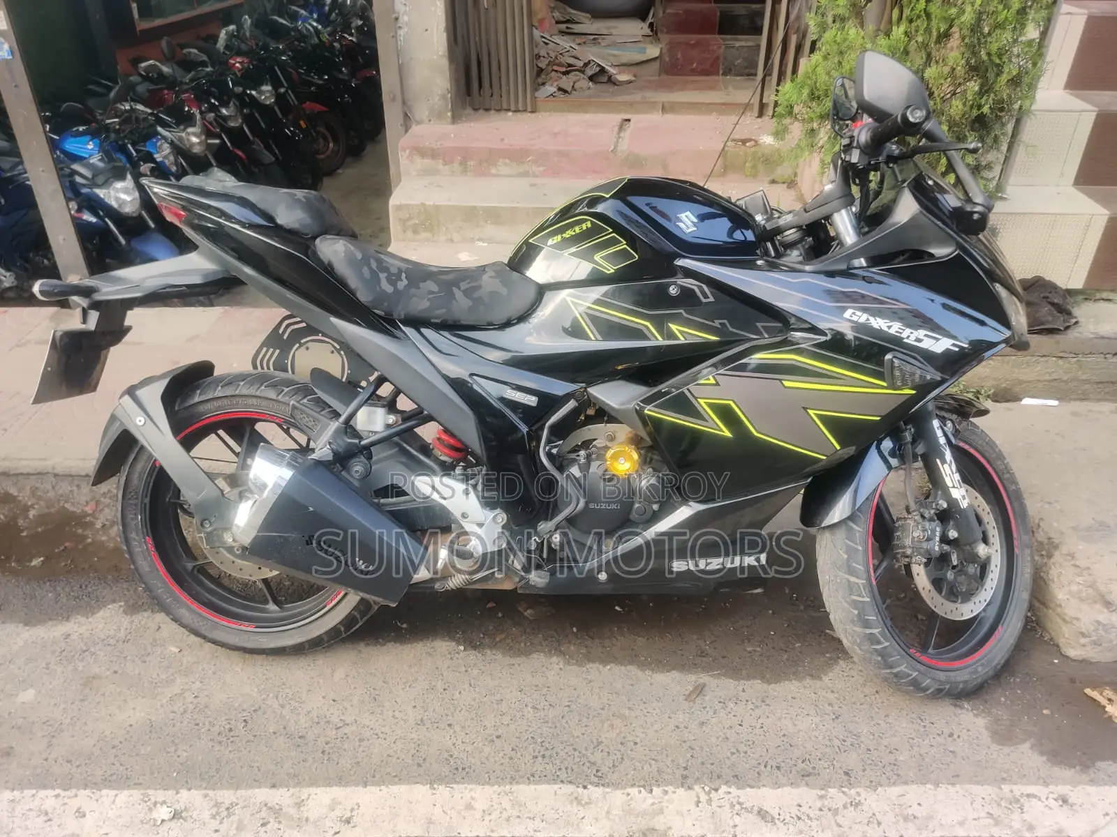 সুজুকি গিক্সার এসএফ ২০২২ ব্ল্যাক