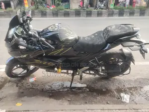 সুজুকি গিক্সার এসএফ ২০২২ ব্ল্যাক