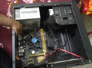 Desktop Computer Gigabyte 4GB Intel Core i3 HDD 500GB