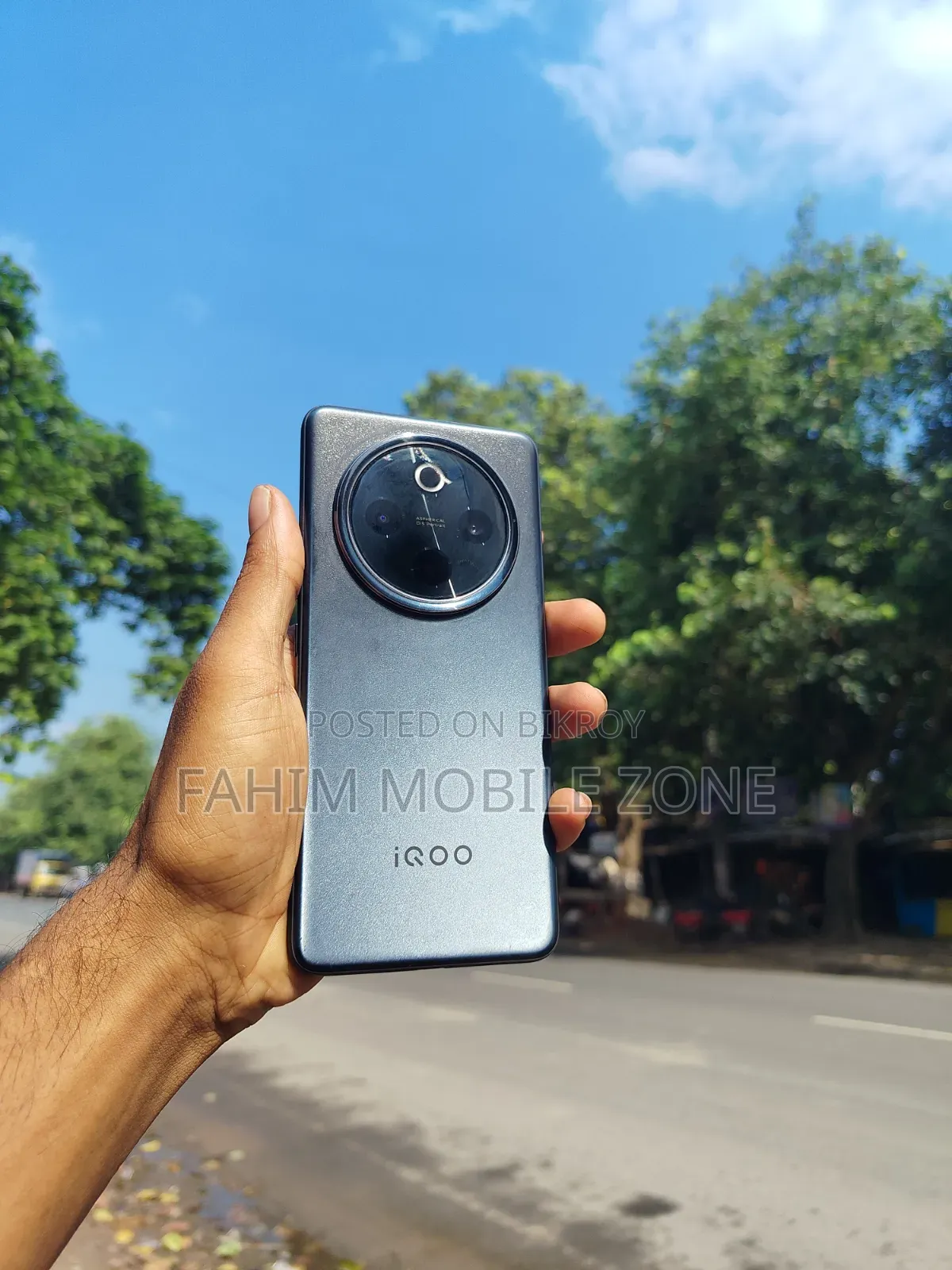 New Vivo iQOO Z10 256 GB Black