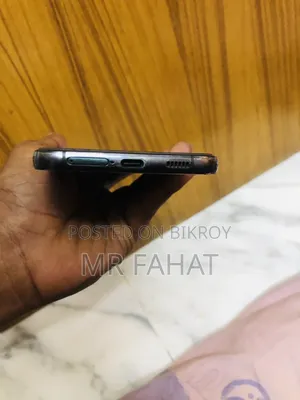 স্যামসাং গ্যালাক্সি এস২২+ ৫জি ২৫৬ জিবি ব্ল্যাক