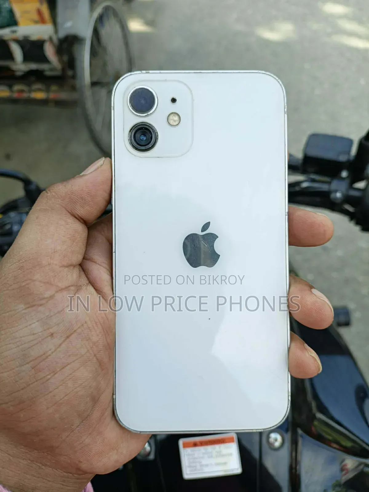 Apple iPhone 12 64 GB White