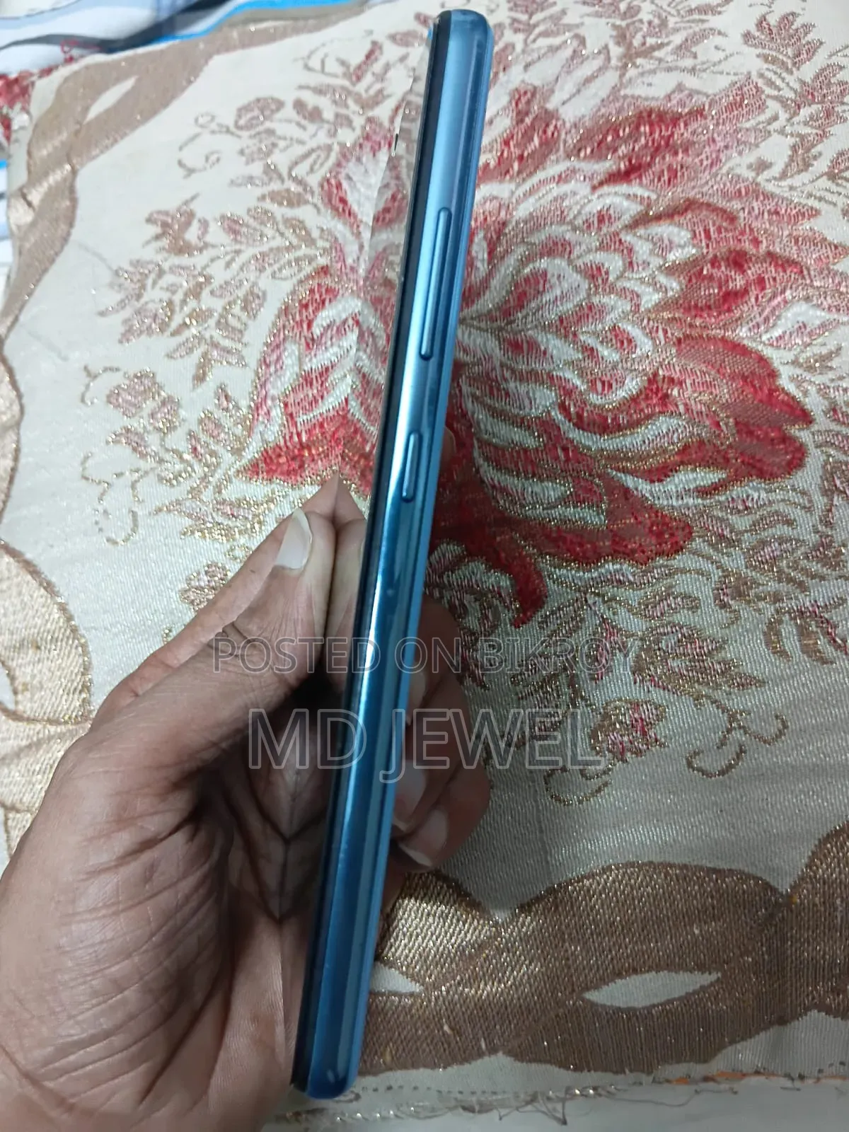 স্যামসাং গ্যালাক্সি এ৩২ ১২৮ জিবি নীল
