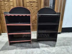আকর্ষনীয় কাঠের তাকসহ বক্স বিক্রি হবে।