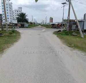 Nearby 9 Avenue 3 Katha South at Sector-15/F