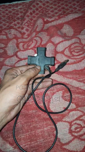 ৪-পোর্ট ইউএসবি এক্সপানশন স্প্লিটার (ইউএসবি)