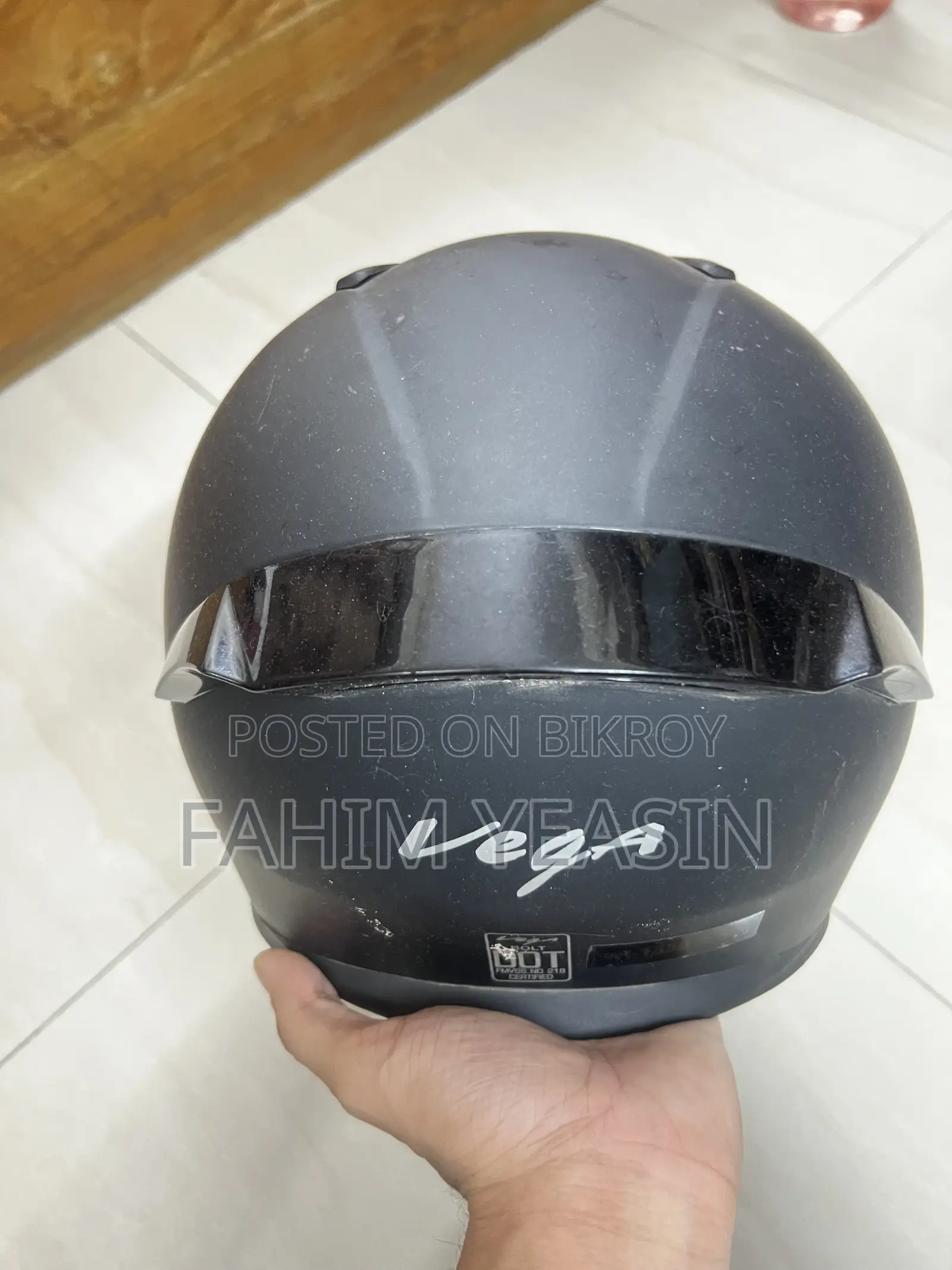 Vega Bolt Solid Dull Matt Black Full Face Helmet