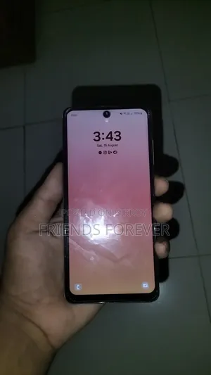 স্যামসাং গ্যালাক্সি এ৫২ ৫জি ১২৮ জিবি হোয়াইট