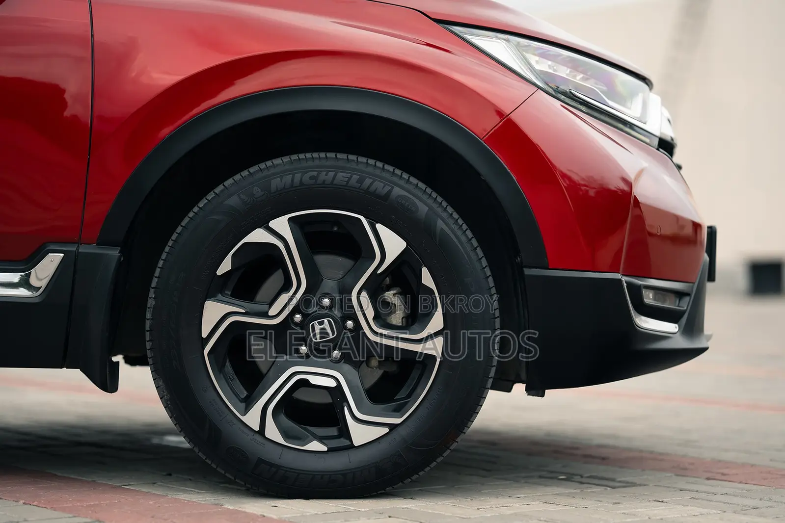 Honda CR-V 2018 Red