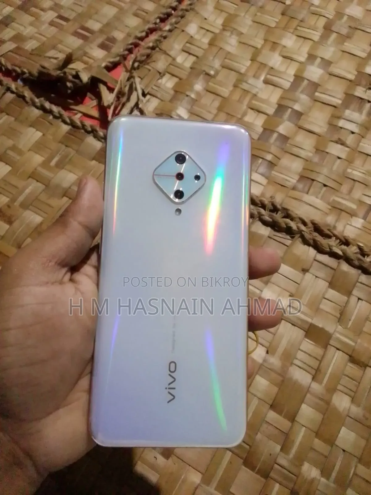 ভিভো এস১ প্রো ১২৮ জিবি হোয়াইট