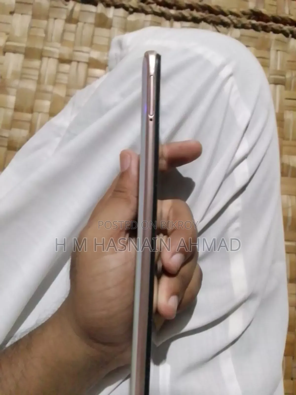 ভিভো এস১ প্রো ১২৮ জিবি হোয়াইট