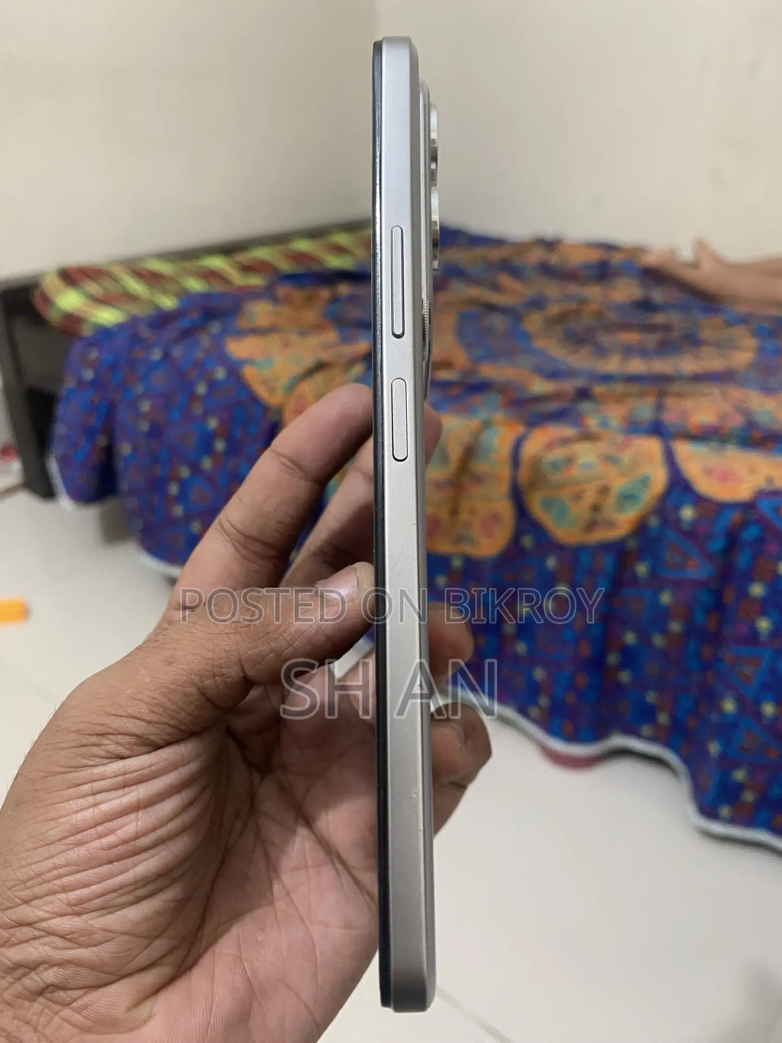 আইকিউও জেড১০এক্স ১২৮ জিবি সিলভার