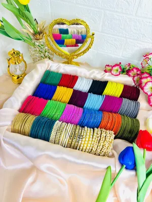 ভেলবেট চুড়ি কম্ব