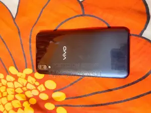 ভিভো ওয়াই৯৩ ১২৮ জিবি কালো