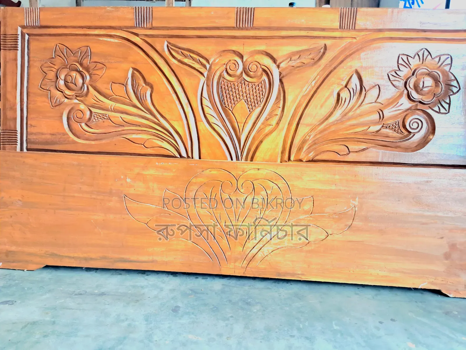 6/7 Feet Semi Box Bed