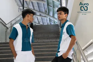 কনট্রাস্ট জিপার পলো টি শার্ট